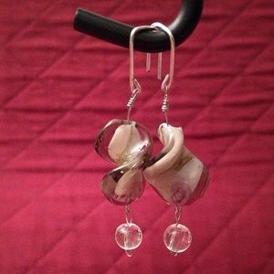 NEW!*Twisted helix flower dangling earrings